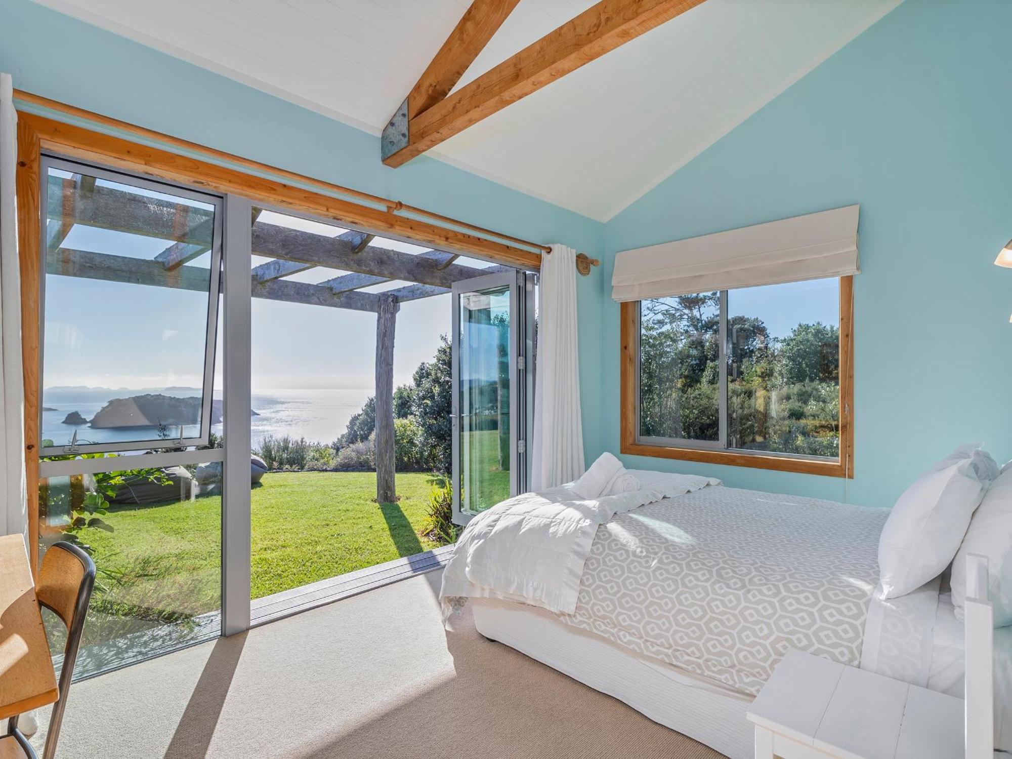 The Grandstand - Hahei Holiday Home Exterior photo